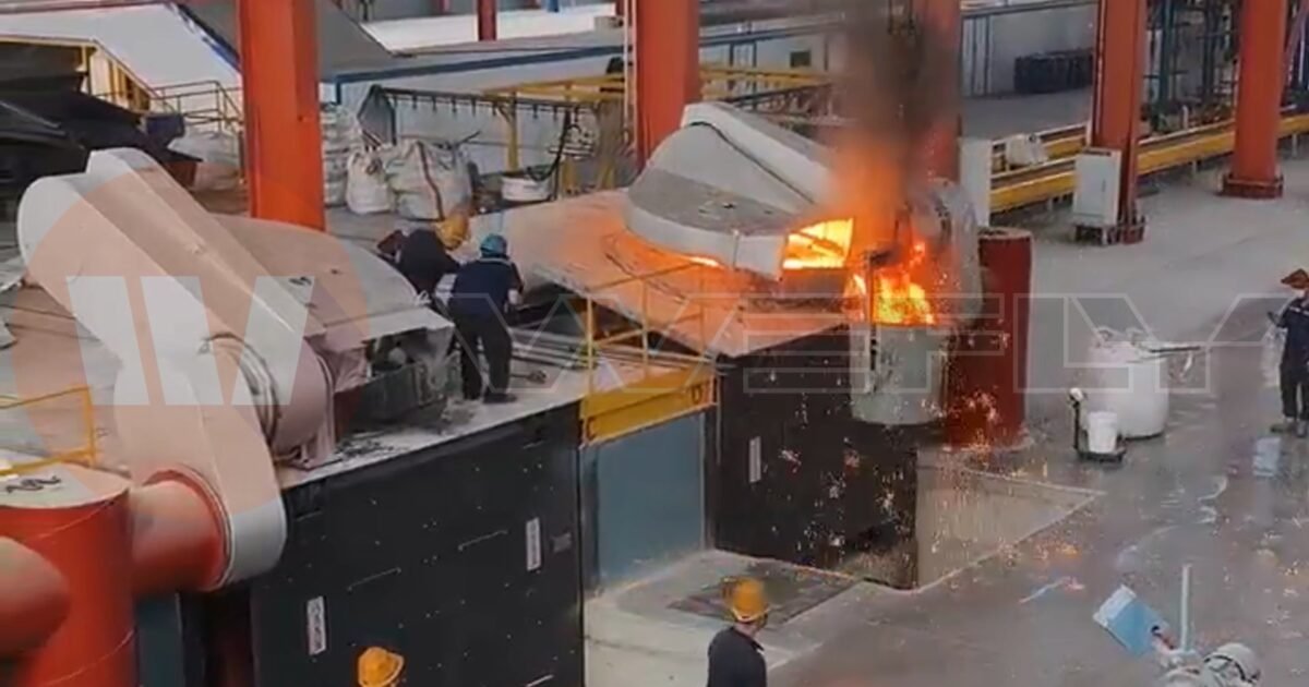 Medium Frequency Induction Melting Furnace