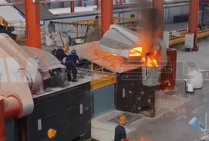 Medium Frequency Induction Melting Furnace