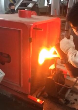 Electric Tilting Sodium Silicate Glass Melting Furnace