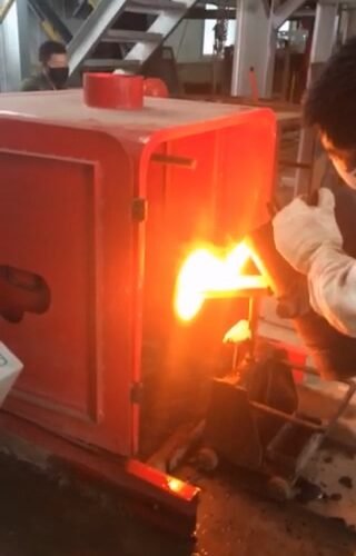 Electric Tilting Sodium Silicate Glass Melting Furnace