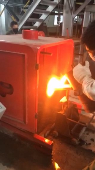 Electric Tilting Sodium Silicate Glass Melting Furnace