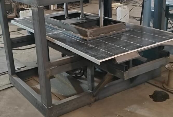 This video shows the working process of our solar panel frame removing machine. The system is designed to automatically remove the aluminum alloy frame from photovoltaic panels, providing an efficient pre-treatment step for solar panel recycling.