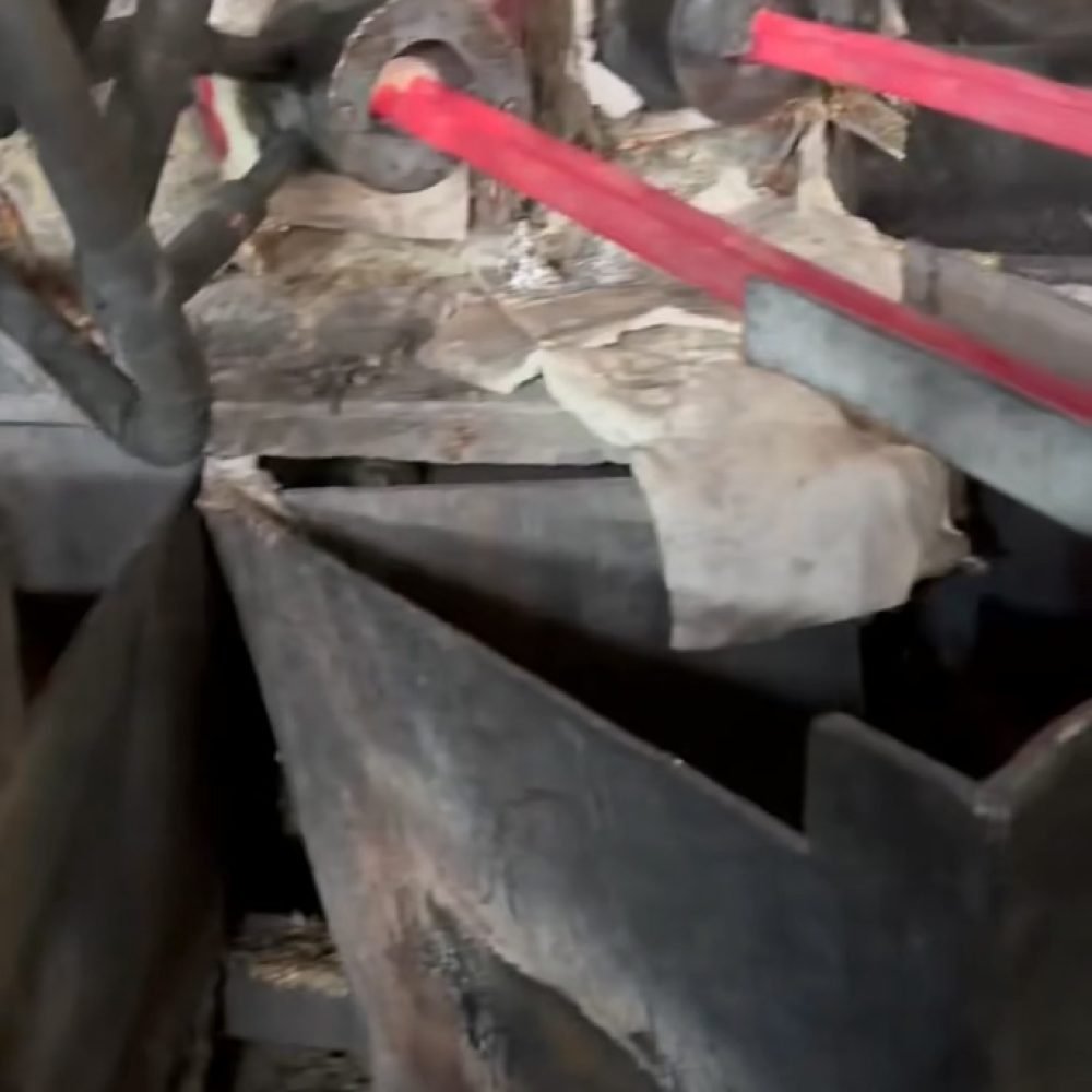 铜棒熔炼连铸线.mp4_20260415_103316.528